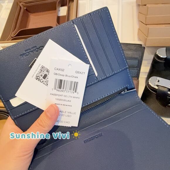 NWT COACH CAX52 Passport Card Case Whipstitch Smooth Leather Wallet Blue/Chalk - Picture 4 of 7